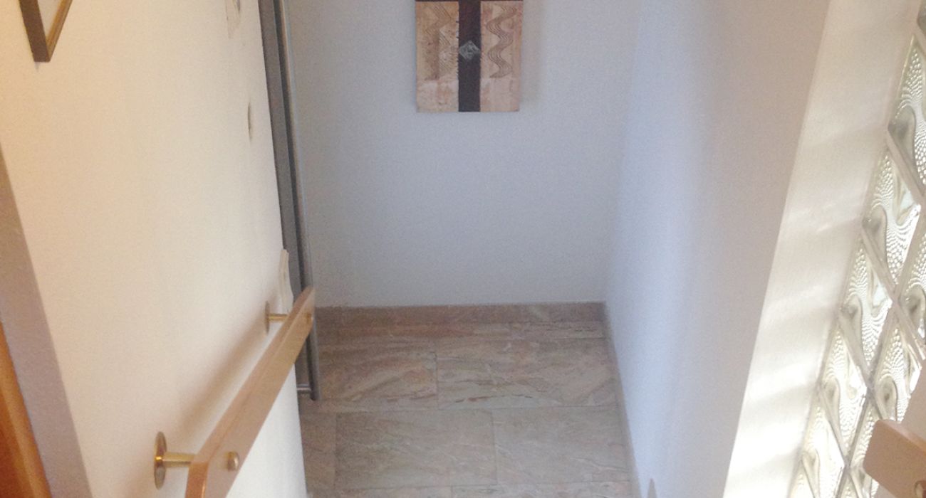 mfh_referenz_e-nergy_carbon_fleece_wand_steiermark_stiegenhaus