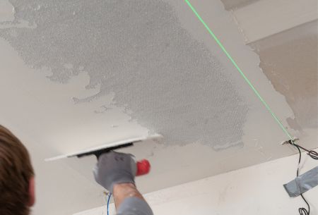 Die Heizfolie ist diffusionsoffen und haftungsoptimiert.