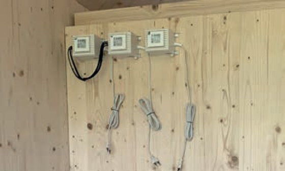 mfh_referenz_e-nergy_carbon pet_boden_tinyhouse_koye