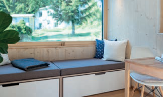 mfh_referenz_e-nergy_carbon pet_boden_tinyhouse_koye