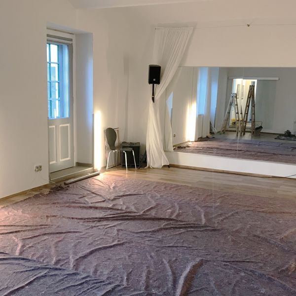 mfh_referenz_e-nergy_carbon_fleece_decke_yogastudio_graz
